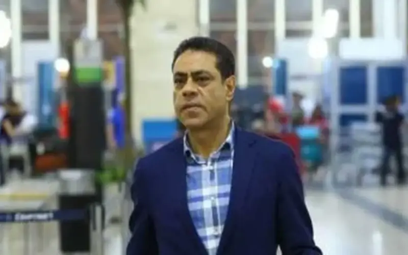 موعد العزاء.. طارق قنديل يستقبل المعزين في والدته بمسجد المشير طنطاوي اليوم